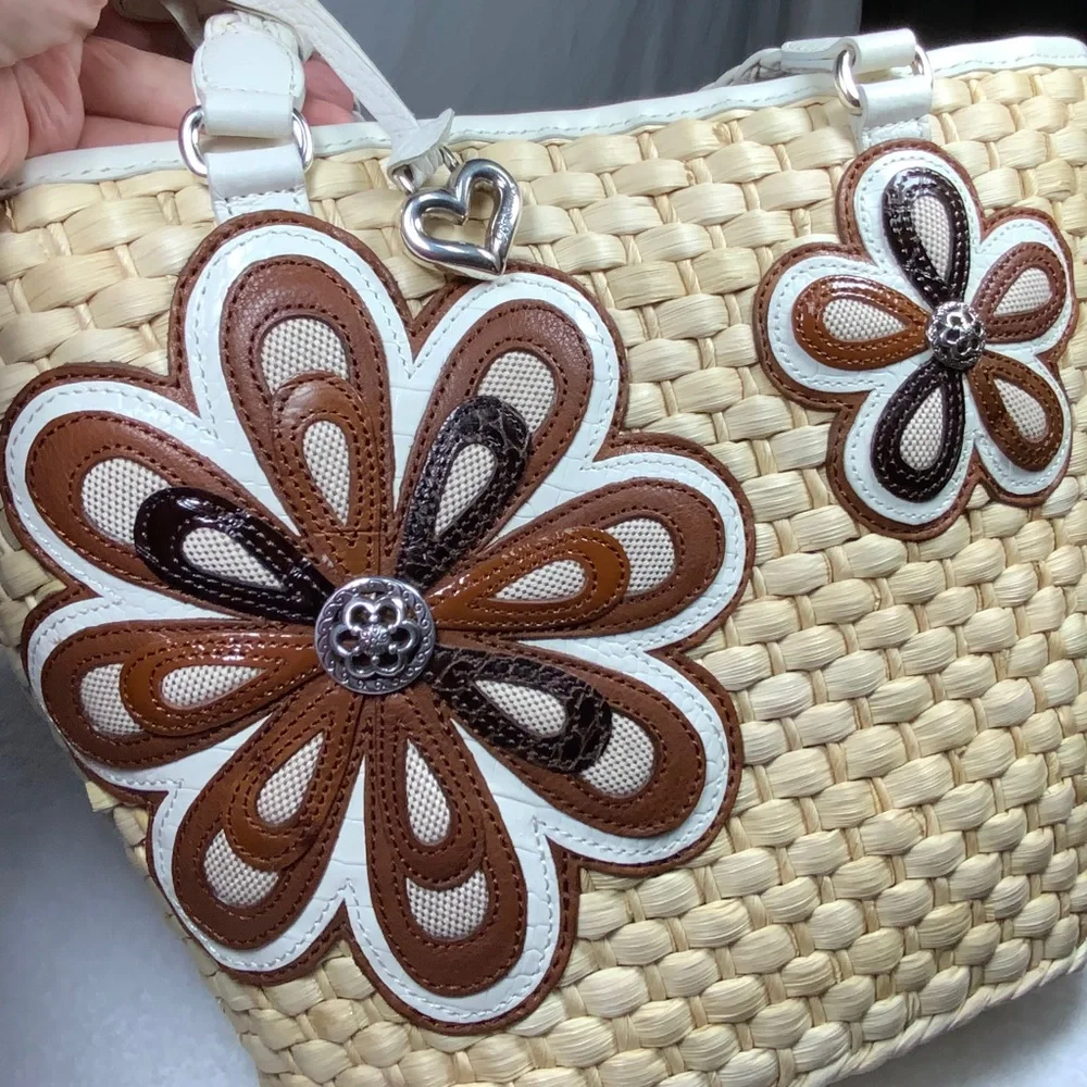 NWOT - Brighton Straw Bag and matching Wallet - Floral - Picture 2 of 16